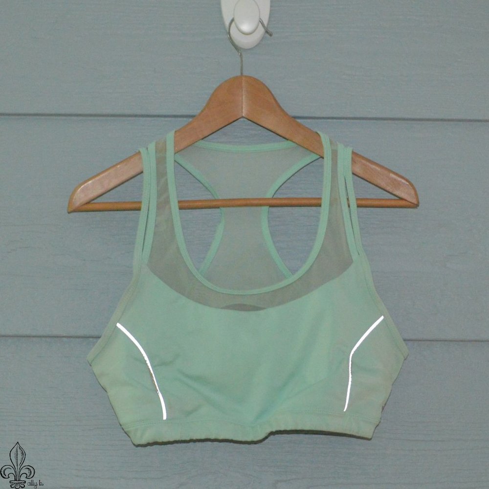 💚Mint BCG Sports Bra💚
